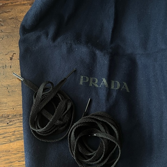 AUTHENTIC PRADA CALF LEATHER LOW TOP SNEAKERS - Picture 9 of 11